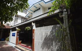 We Bangkok Hostel